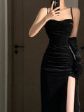 Gorgeous Sheath Spaghetti Straps Black Velvet Evening Dress Prom Dresses Birthday Outfits HZ1024